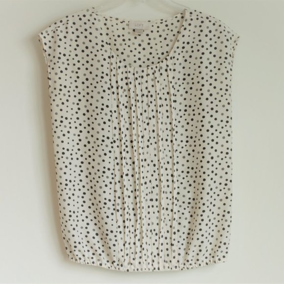 LOFT Tops - Loft, Polka dot cap sleeve top, Sz XSmall